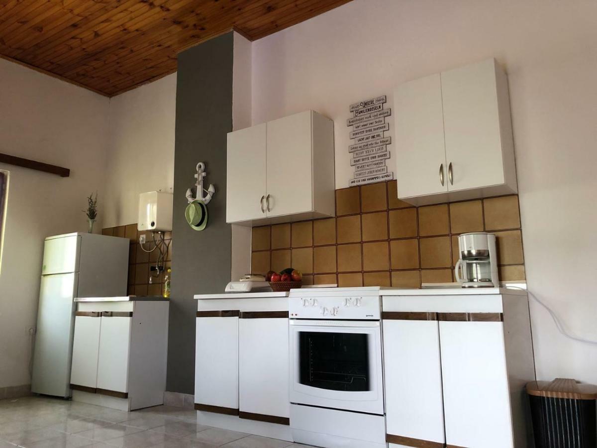 Apartamento .....Und Der Hund Darf Mit Privlaka  Exterior foto