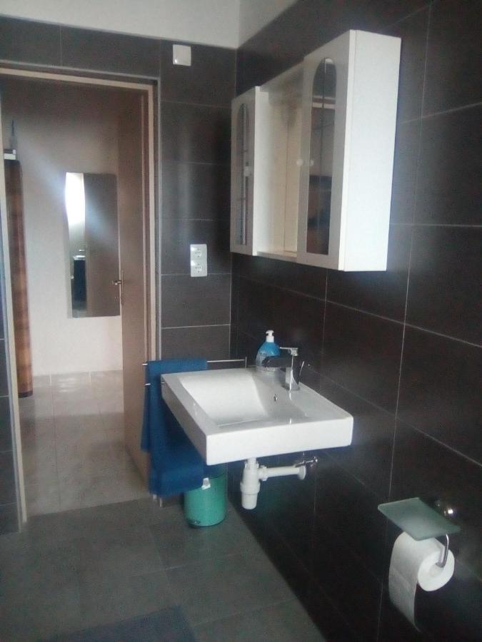 Apartamento .....Und Der Hund Darf Mit Privlaka  Exterior foto